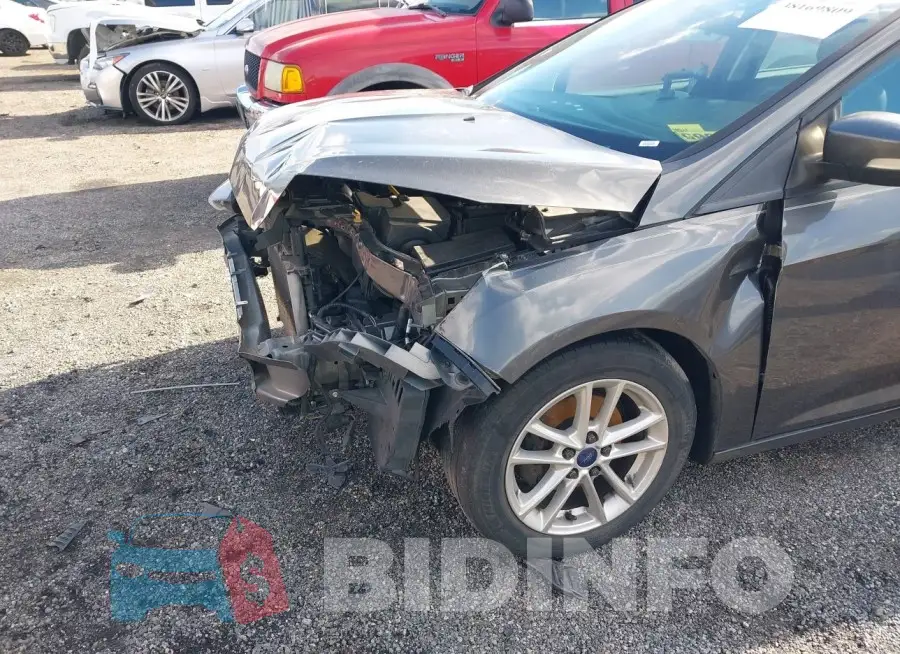 1FADP3F22GL210721 Photo# 6