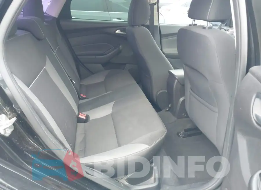 1FADP3F25EL248621 Photo# 8