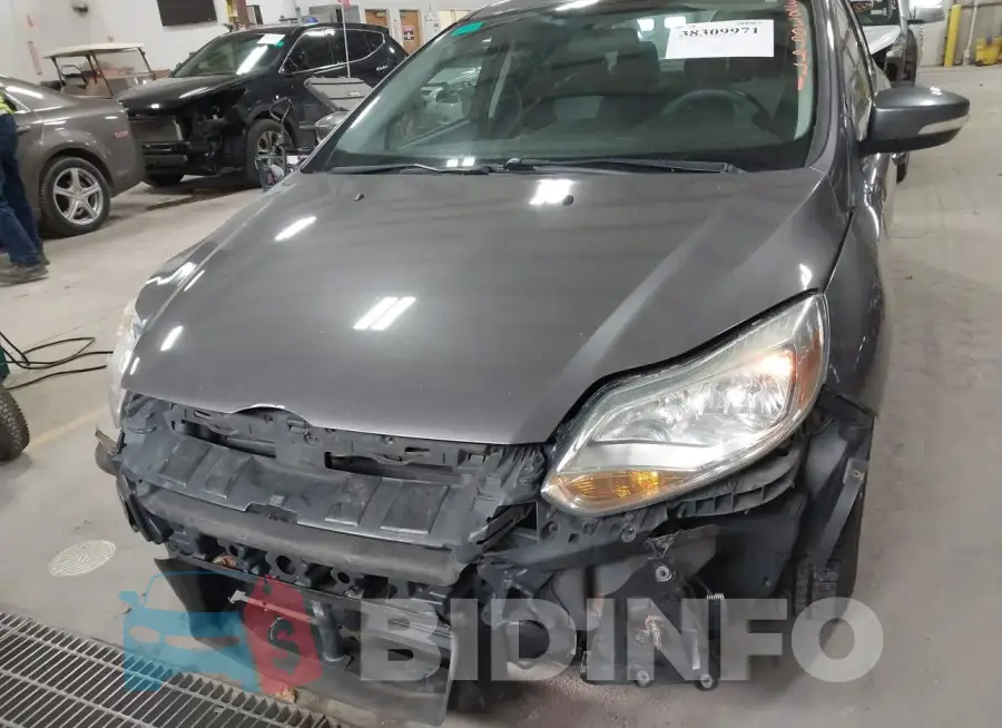 1FADP3F26EL330065 Photo# 6
