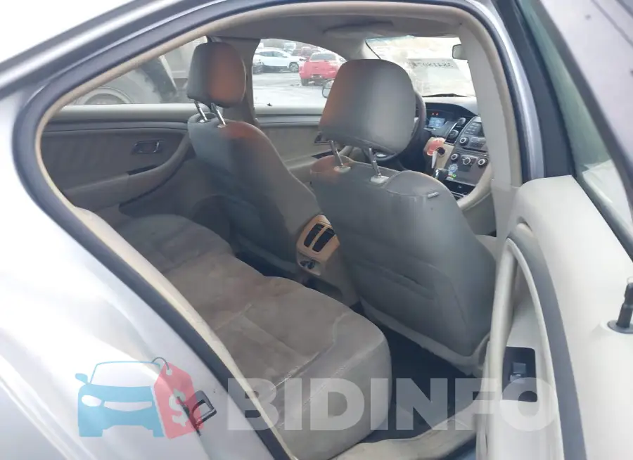 1FAHP2D87FG149862 Photo# 8