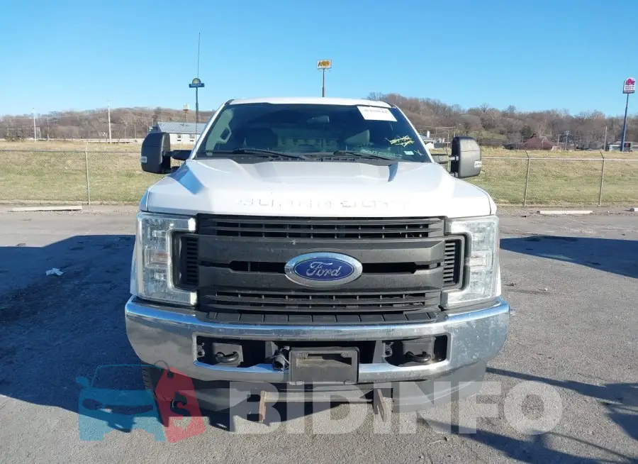 1FT7X2B64HEB86177 Photo# 12