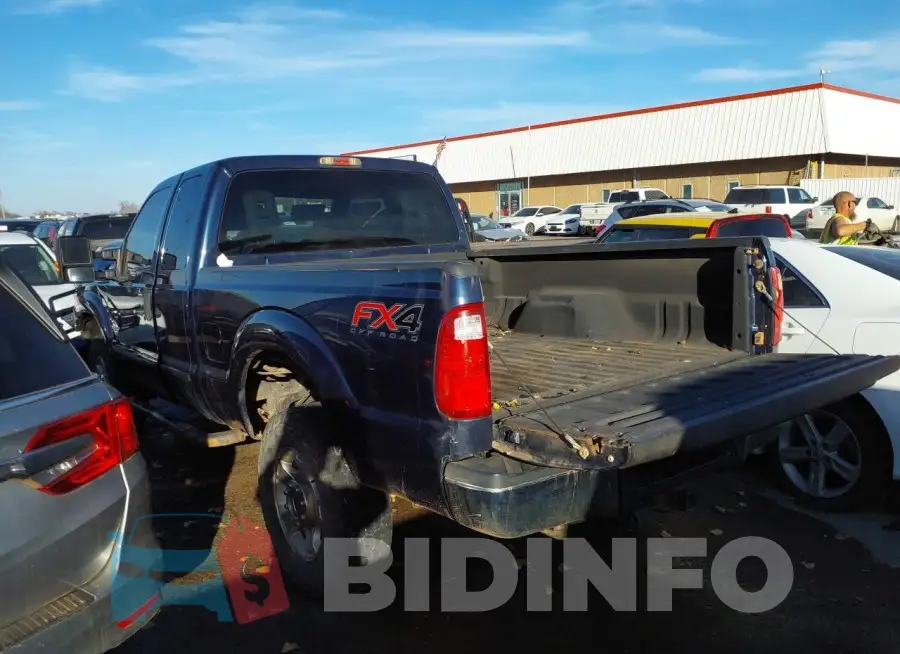 1FT8X3BT8EEA58911 Photo# 3