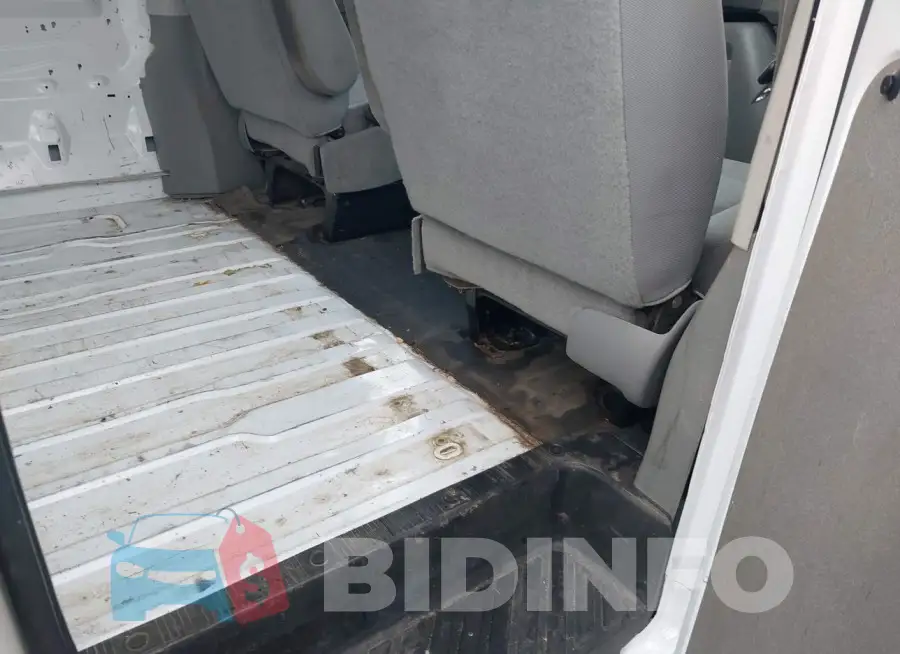 1FTNE2EW5EDA55043 Photo# 8