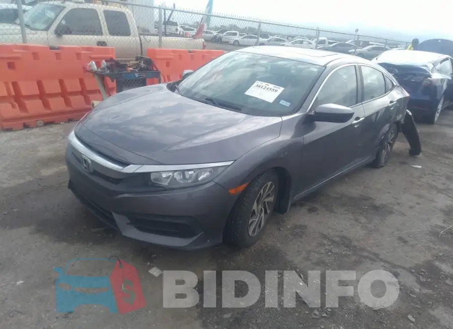 19XFC2F72GE027767 Photo# 2