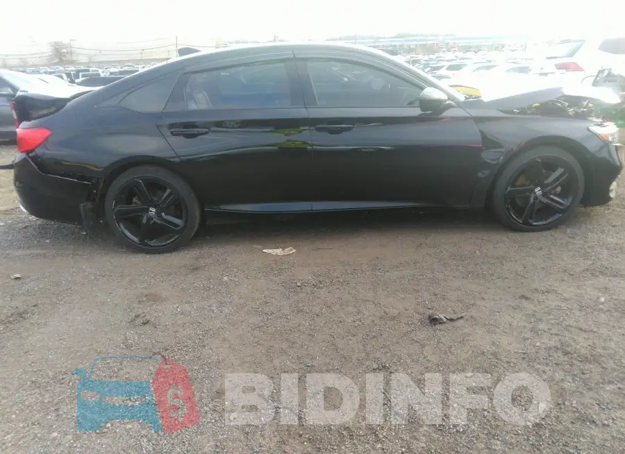1HGCV1F35KA135463 Photo# 14