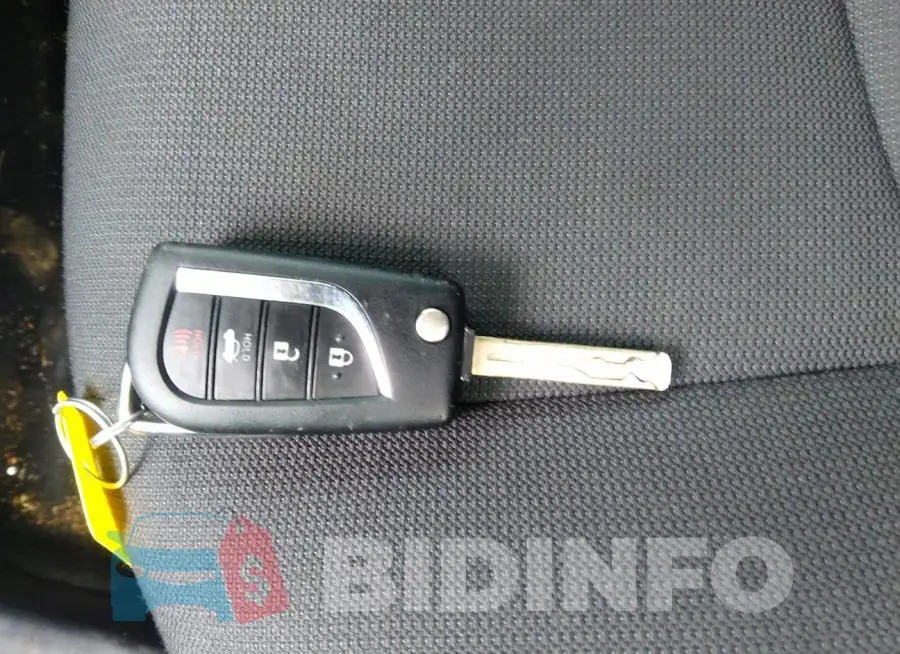 5YFEPMAE2NP335728 Photo# 11