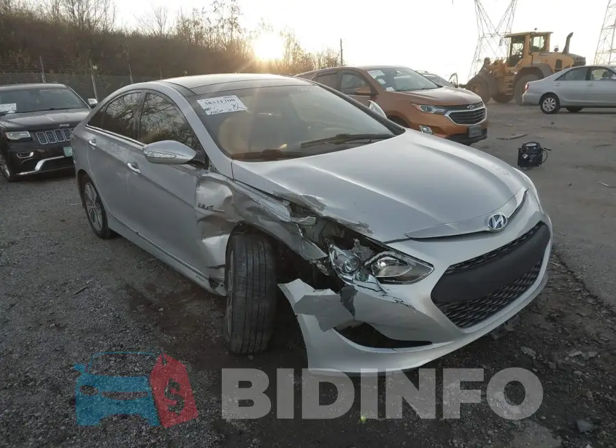 KMHEC4A45FA129484 Photo# 6