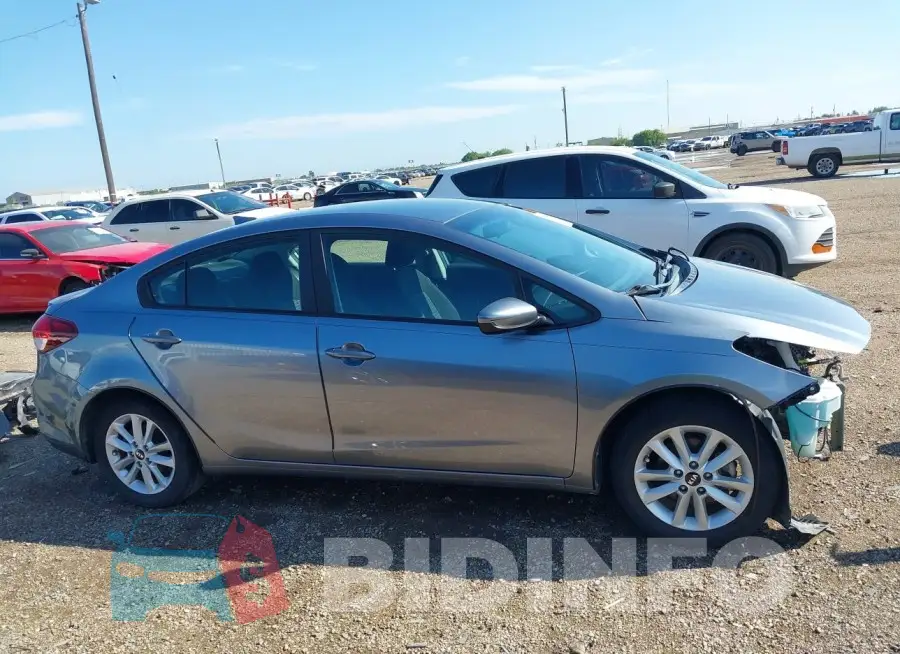 3KPFL4A79HE140443 Photo# 14