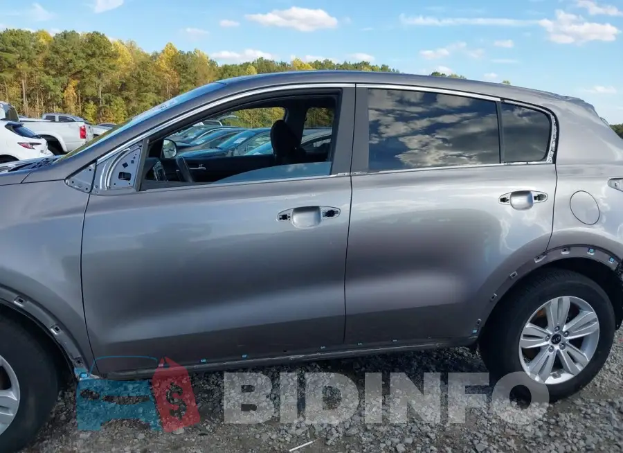 KNDPM3AC1J7344040 Photo# 15