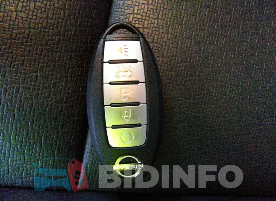 JN8BT3BB3NW338291 Photo# 11