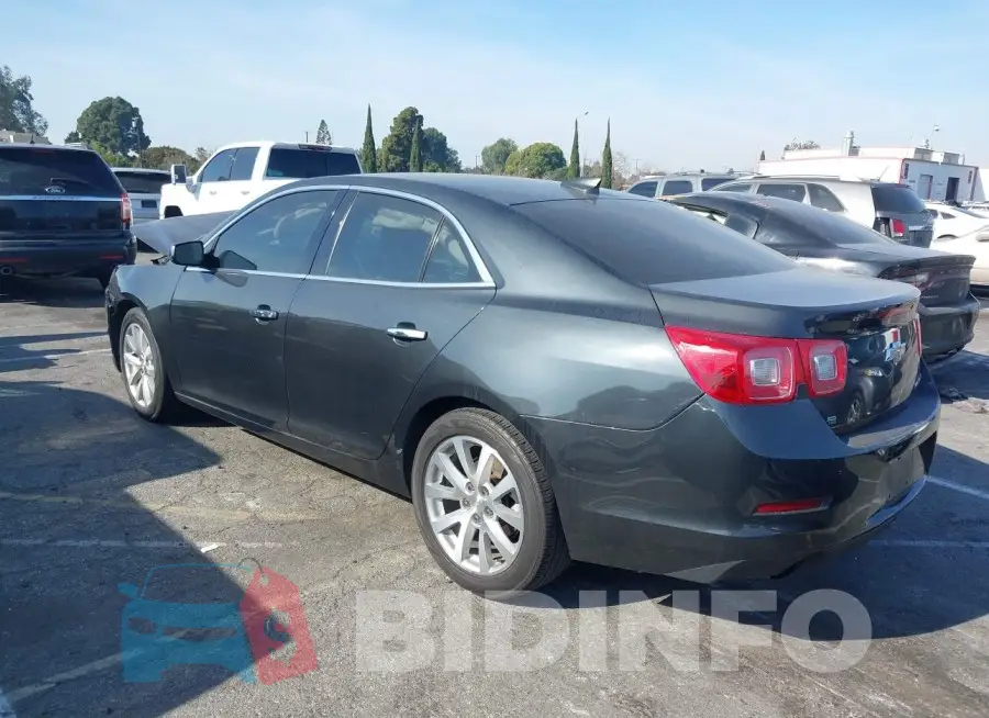 1G11F5SLXFF112794 Photo# 3