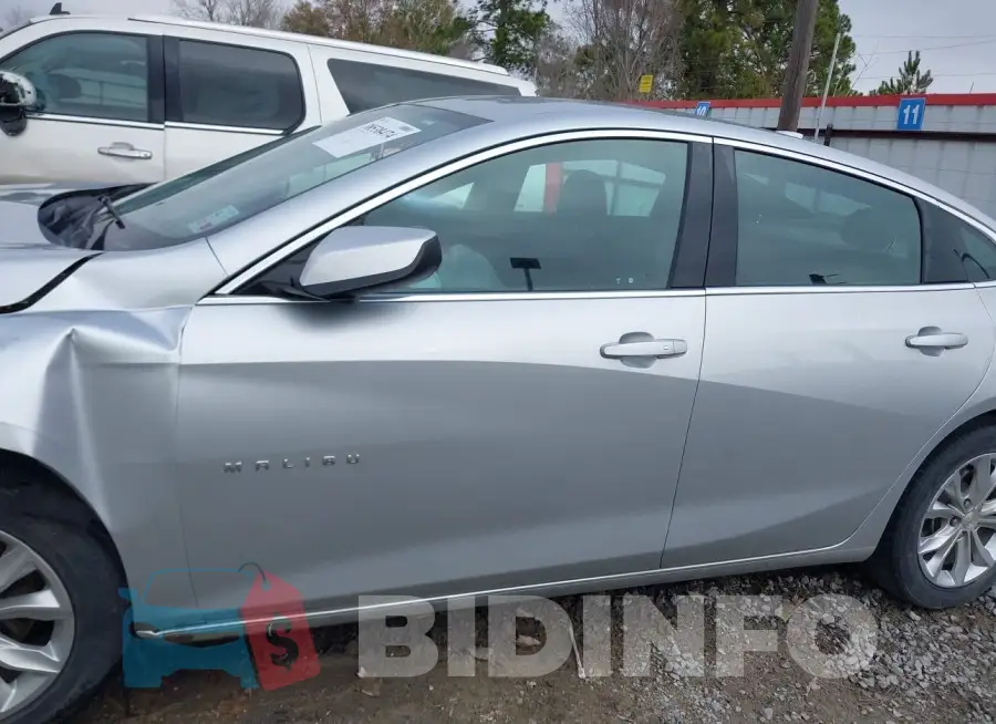 1G1ZD5ST2LF044267 Photo# 14