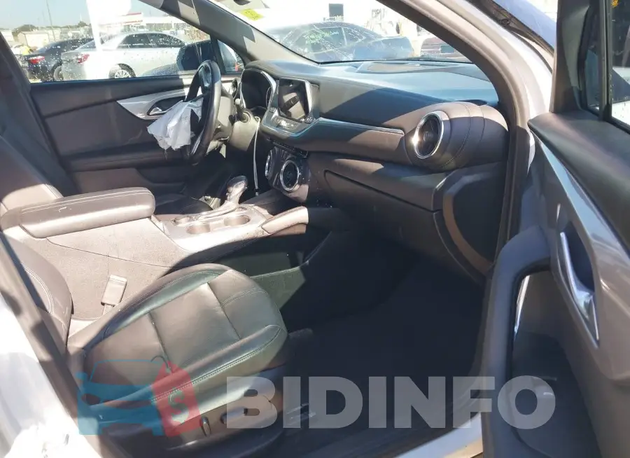 3GNKBDRS8LS643053 Photo# 5