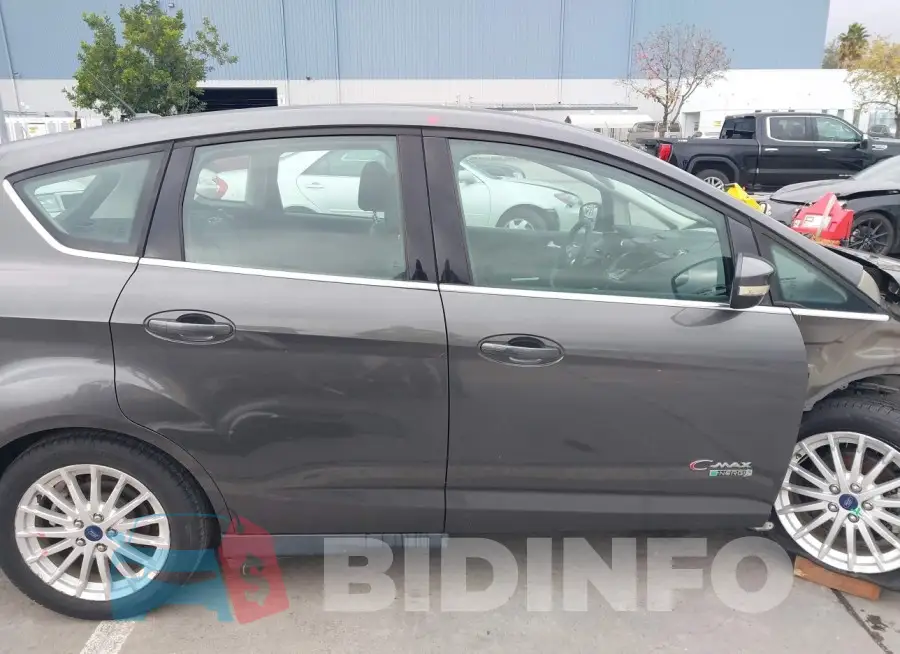 1FADP5CU2FL118640 Photo# 14