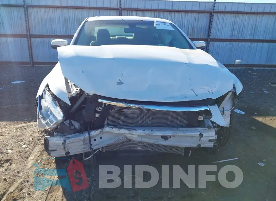 1FAHP2E85JG133148 Photo# 12
