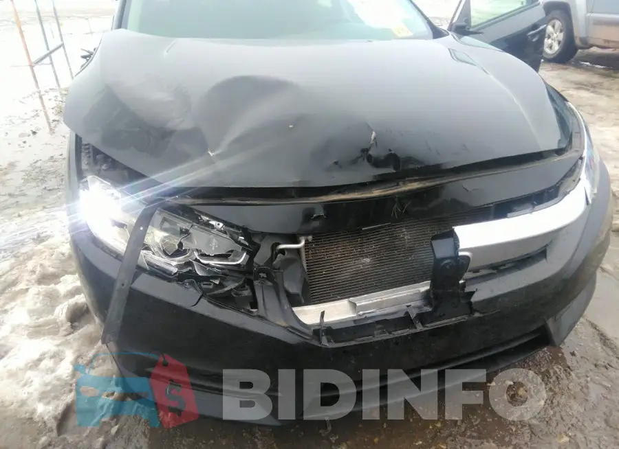 19XFC2F55HE046524 Photo# 6