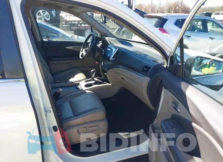 5FPYK2F61HB006592 Photo# 5