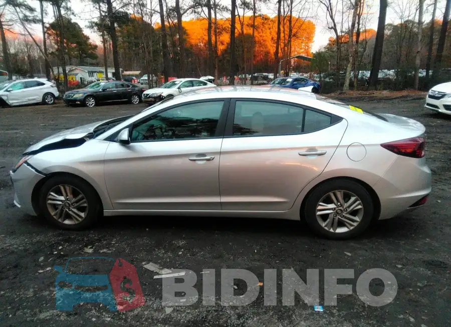 5NPD84LF6KH427724 Photo# 14