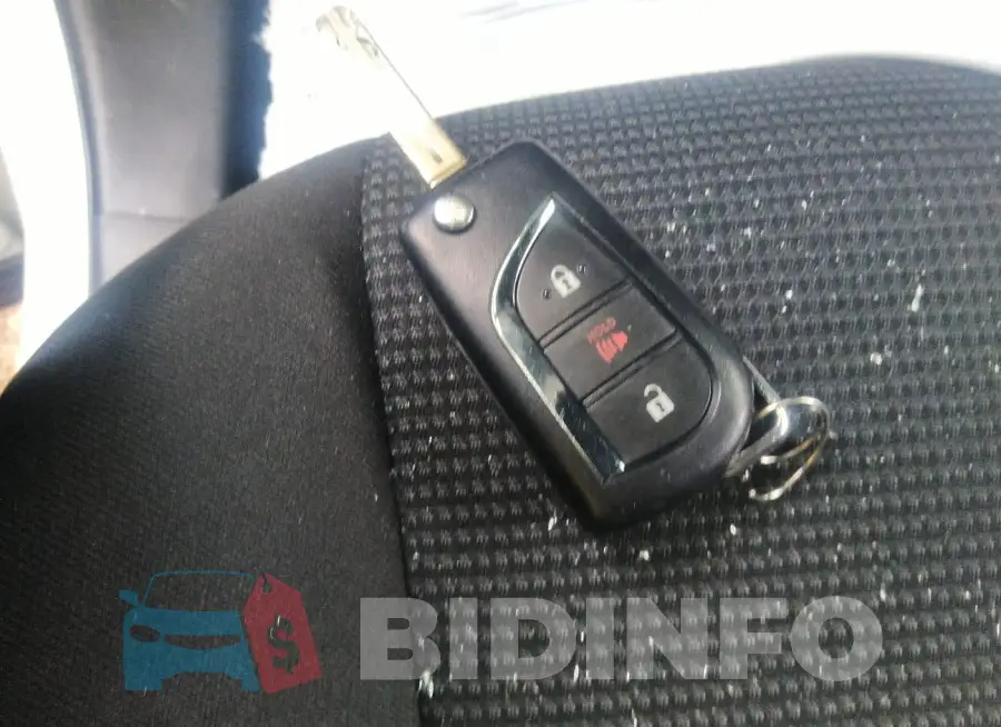 2T3G1RFV7MW240750 Photo# 11