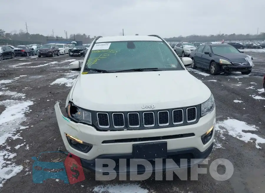 3C4NJDBB9LT167697 Photo# 12