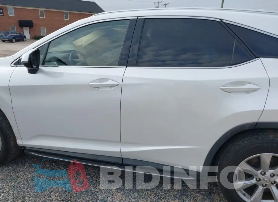 JTJBZMCA0H2018103 Photo# 15