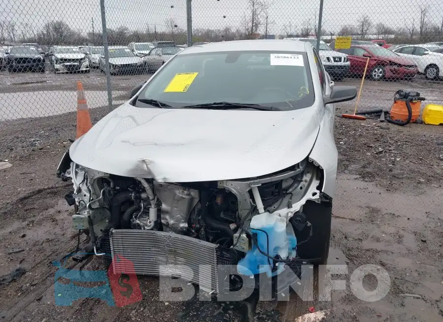1G1ZB5ST9LF010865 Photo# 6