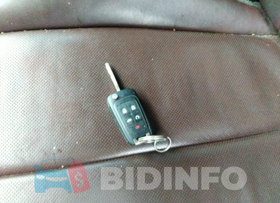 2GNFLHE38F6104648 Photo# 11