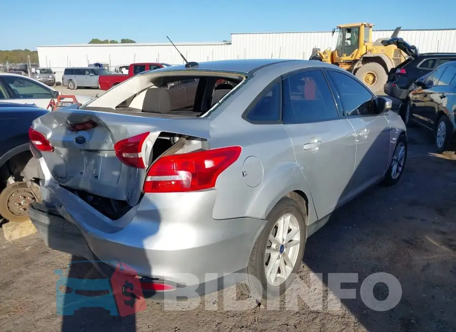 1FADP3F22GL395224 Photo# 4