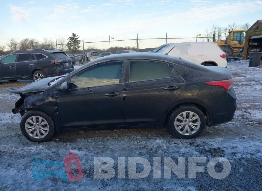 3KPC24A68NE166749 Photo# 15