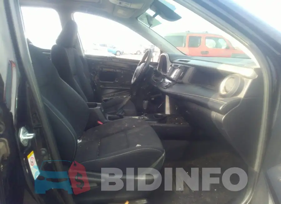 2T3WFREV4JW413294 Photo# 5