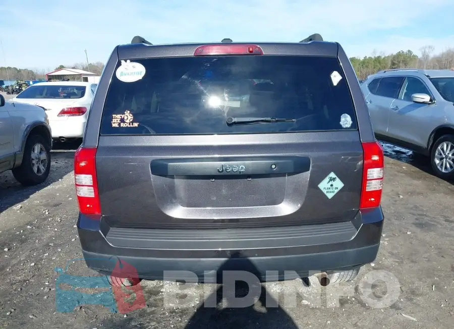 1C4NJPBA9GD548499 Photo# 17