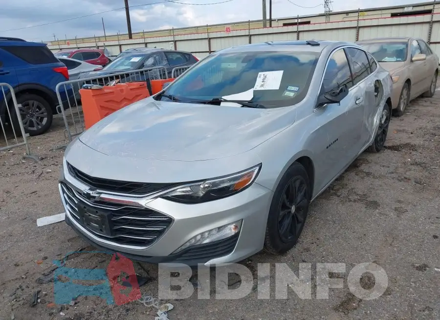 1G1ZD5ST1LF069743 Photo# 2