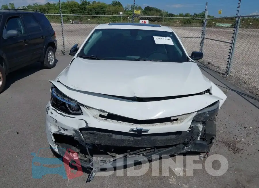1G1ZD5ST5JF266721 Photo# 6