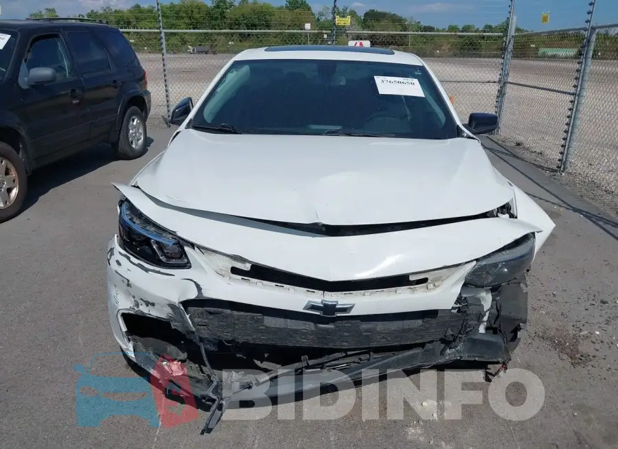 1G1ZD5ST5JF266721 Photo# 12
