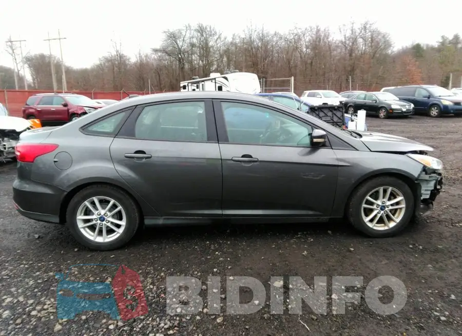 1FADP3F2XFL202929 Photo# 13