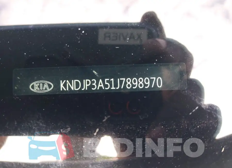 KNDJP3A51J7898970 Photo# 9