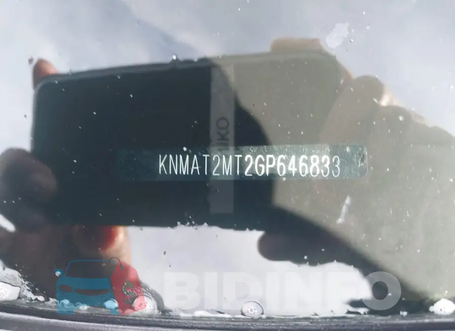 KNMAT2MT2GP646833 Photo# 9