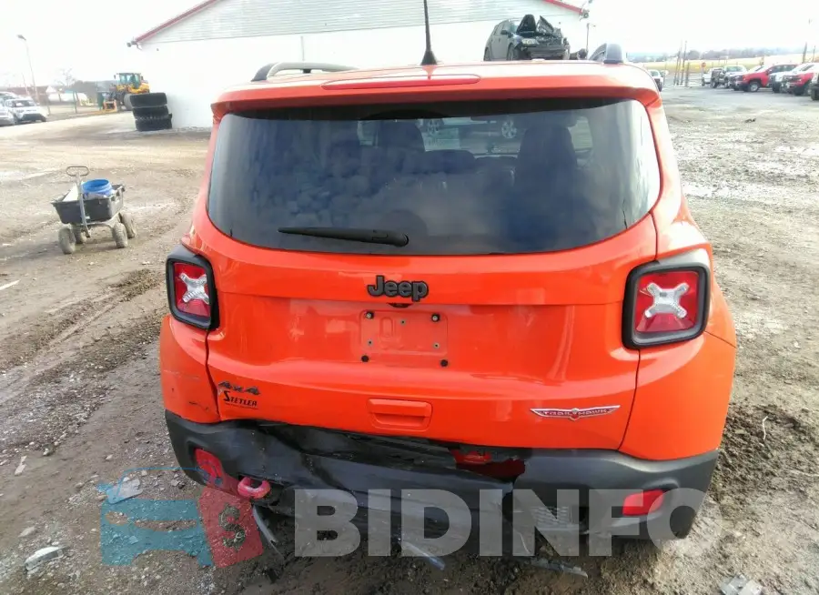 ZACCJBCB4JPJ05720 Photo# 16