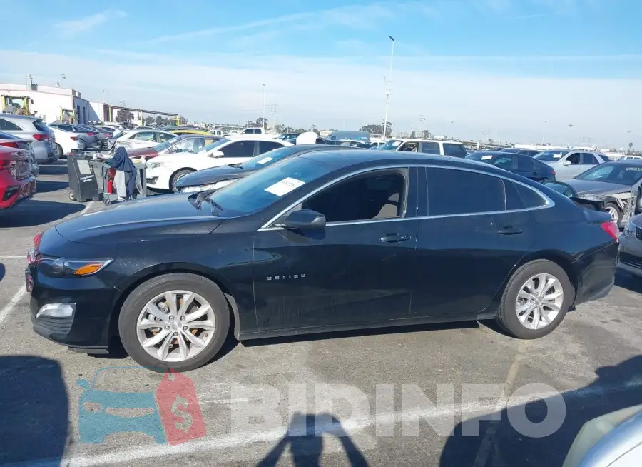 1G1ZD5ST1LF092617 Photo# 14