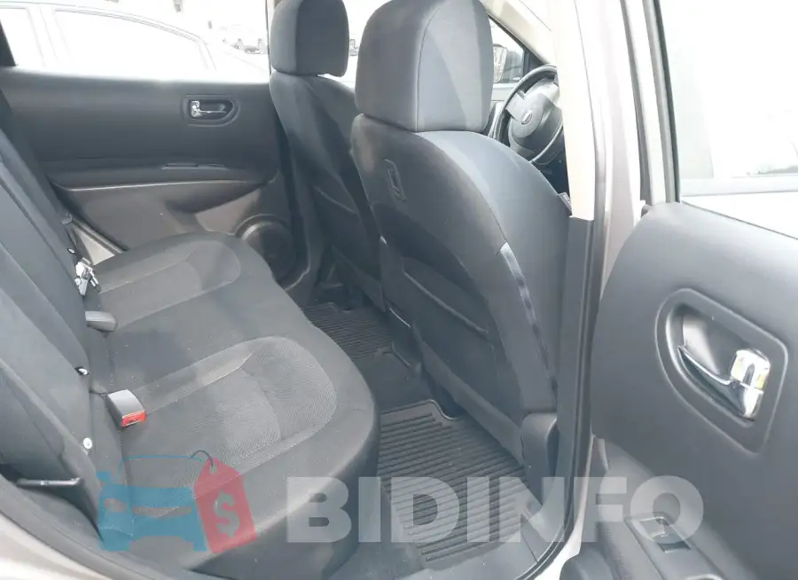 JN8AS5MT3EW100120 Photo# 8