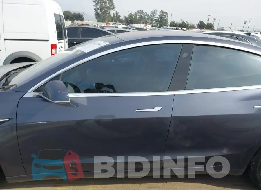 5YJ3E1EA9JF008591 Photo# 15