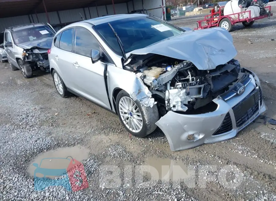 1FADP3N28EL147672 Photo# 1