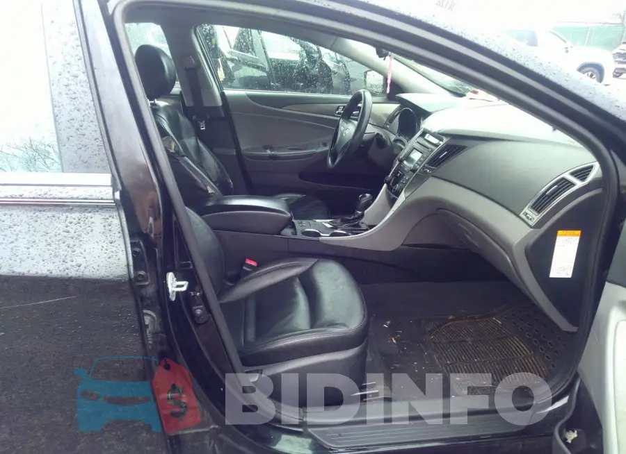 KMHEC4A43EA115257 Photo# 5