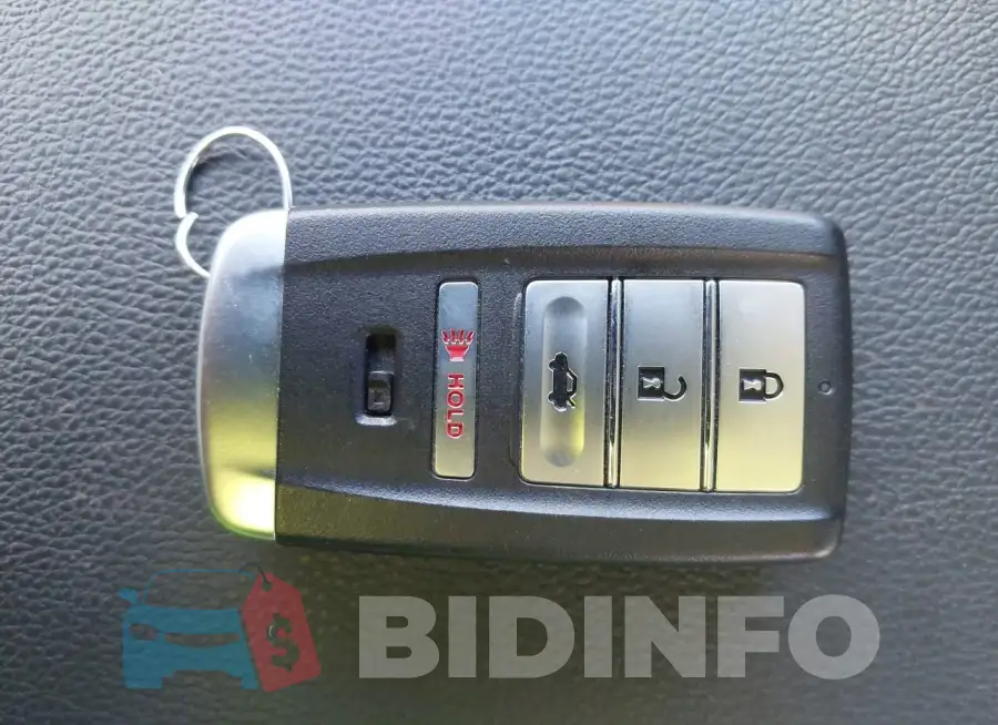 19UUB5F31MA007387 Photo# 11