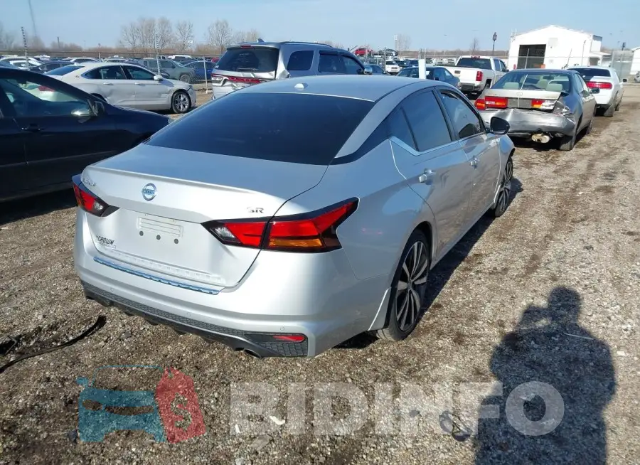 1N4BL4CV6LC268610 Photo# 4
