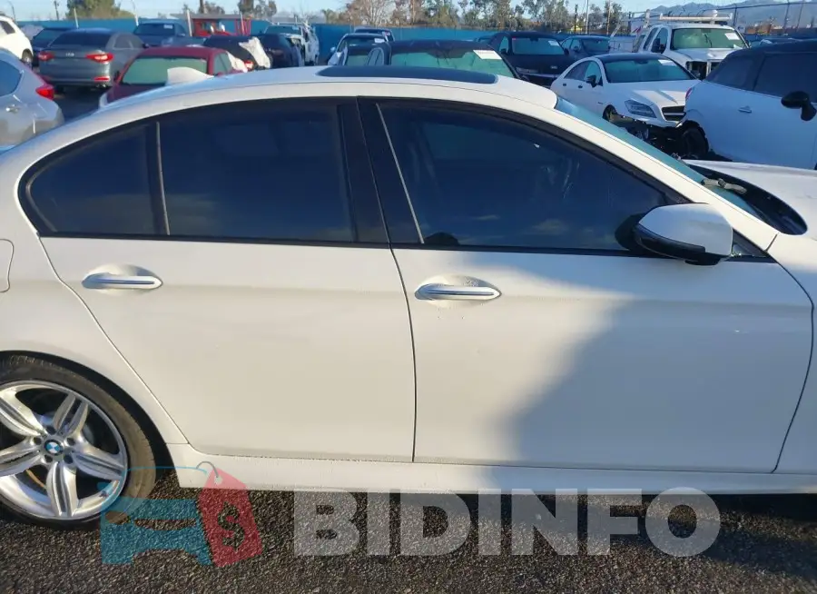 WBA5B1C52FD921759 Photo# 14