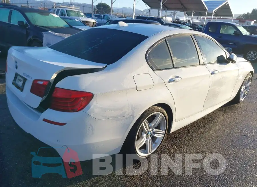 WBA5B1C52FD921759 Photo# 4