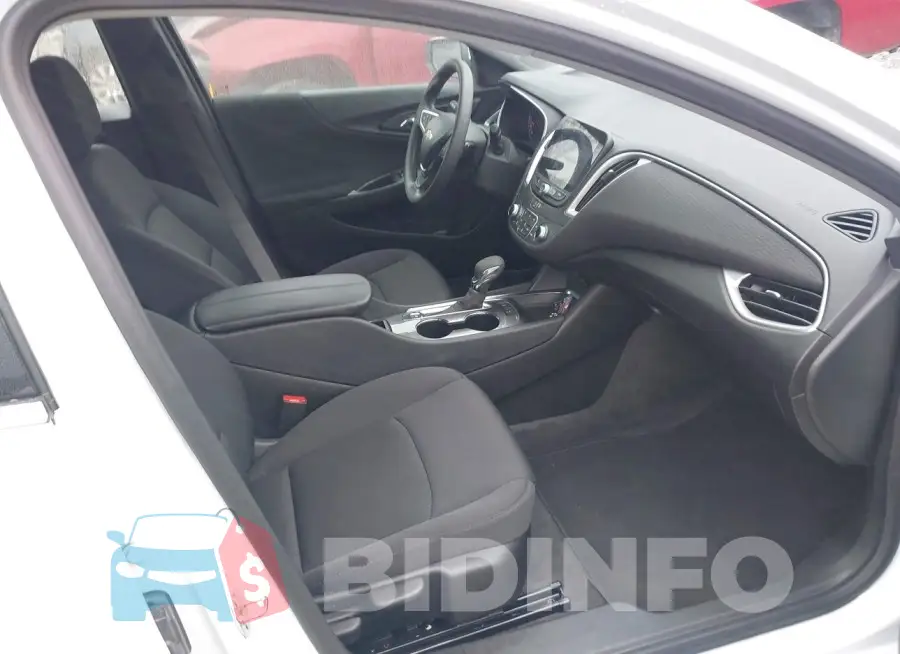 1G1ZD5ST4RF110584 Photo# 5