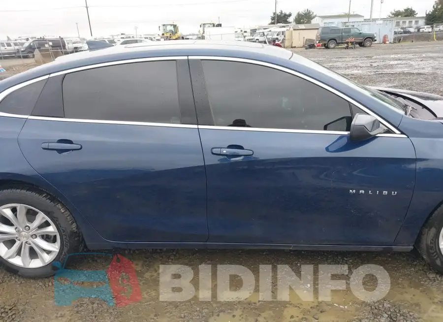 1G1ZD5ST5LF103666 Photo# 13