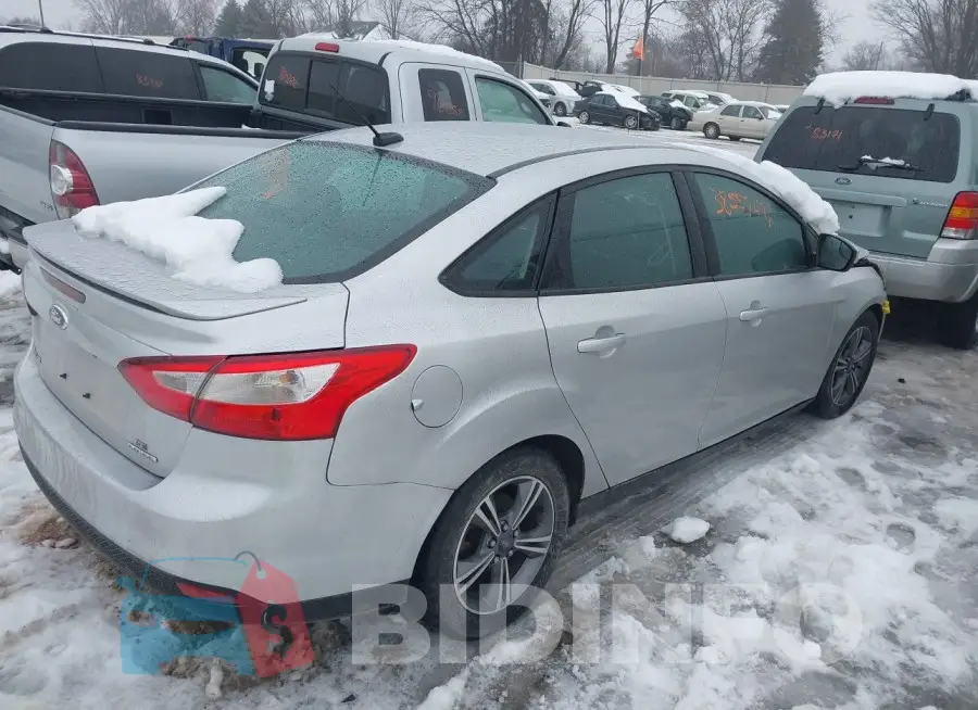 1FADP3F23EL405773 Photo# 4